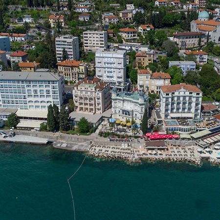 Penthouse At Villa Mascagni Opatija Exteriér fotografie