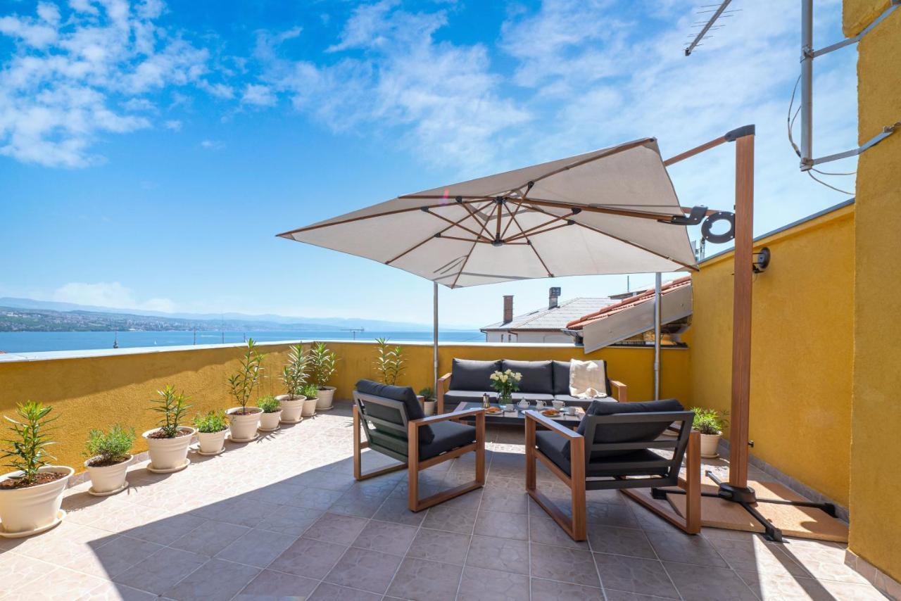 Penthouse At Villa Mascagni Opatija Exteriér fotografie